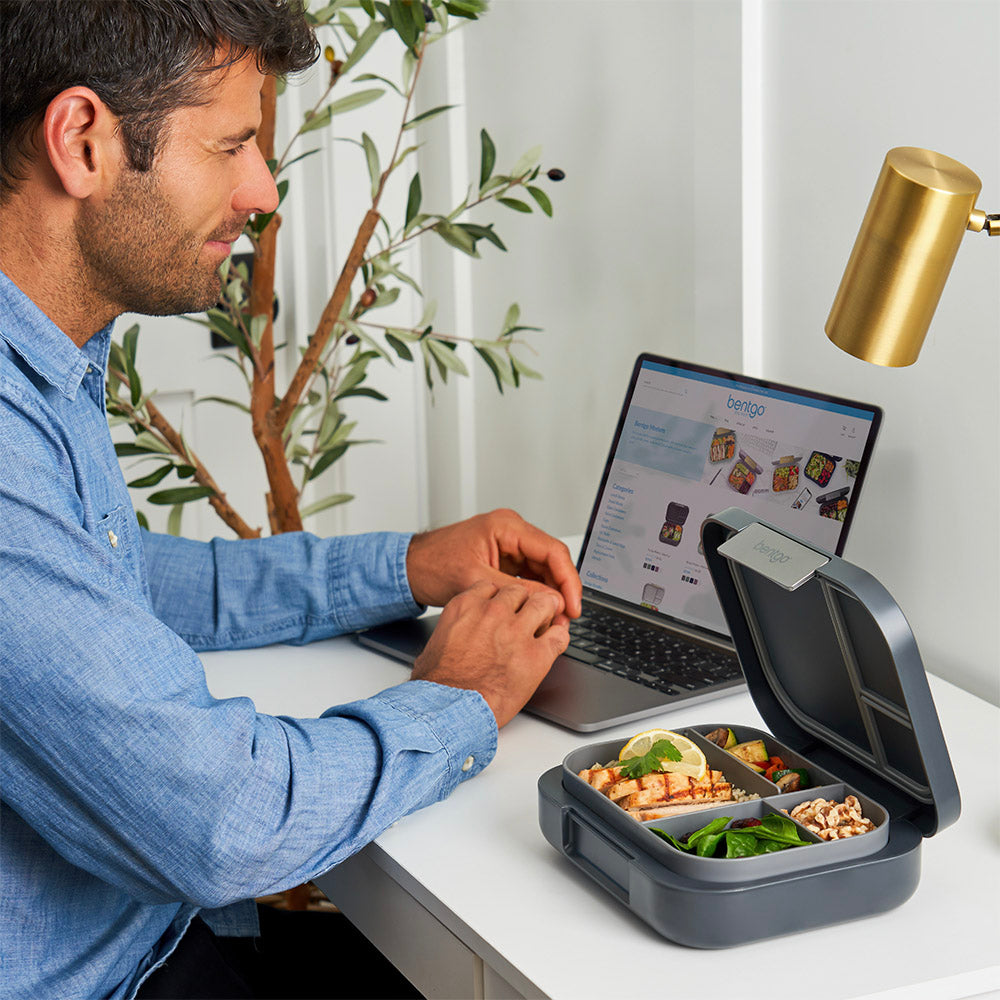 bentgo-modern-lunch-box-and-snack-cup-k0 BGMDNBDL-DG_4.jpg